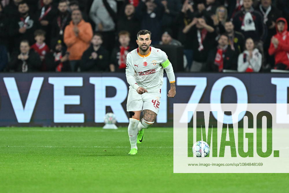 Lille v Galatasaray - UEFA Champions League LILLE, FRANCE - OCTOBER 21: Abdulkerim Bardakci of Galatasaray in action during UEFA Champions League match between Lille and Galatasaray at Stade Pierre-Mauroy (Pierre Mauroy Stadium) in Lille, France on October 21, 2026. Esra Okumus Anadolu Lille France. Editorial use only. Please get in touch for any other usage.