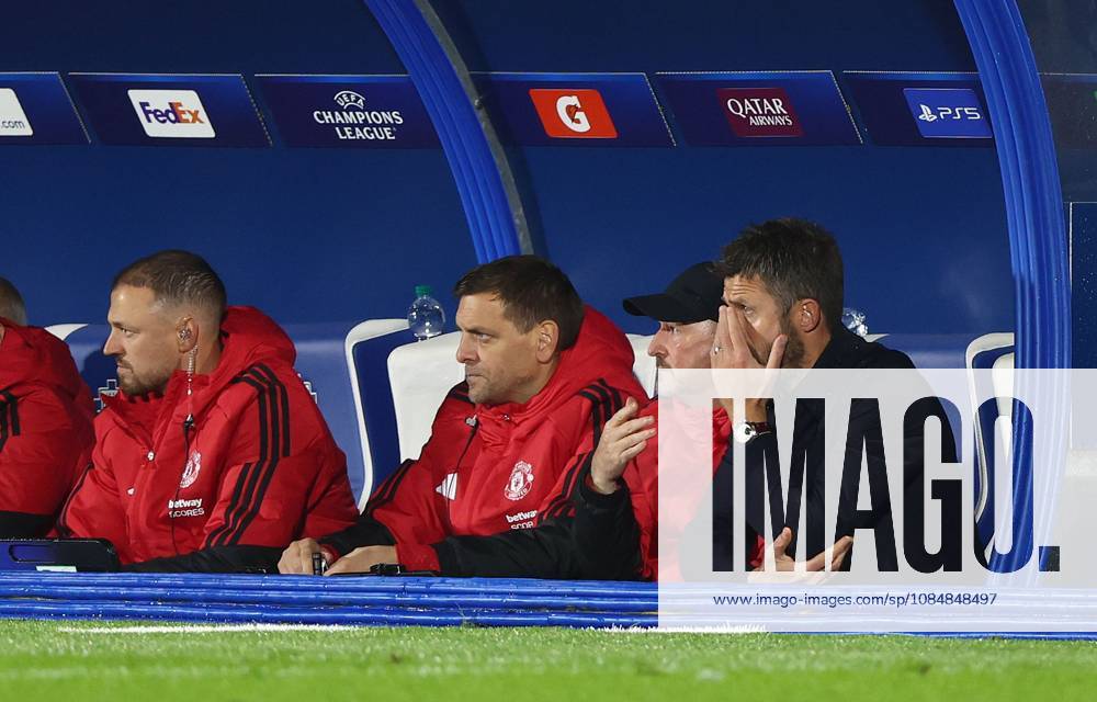 Manchester United, ManU manager Michael Carrick shows a look of dejection Como v Manchester United, UEFA Champions League, Football, Stadio Giuseppe Sinigaglia, Como, Italy - 21 Oct 2026Como Stadio Giuseppe Sinigaglia Italy