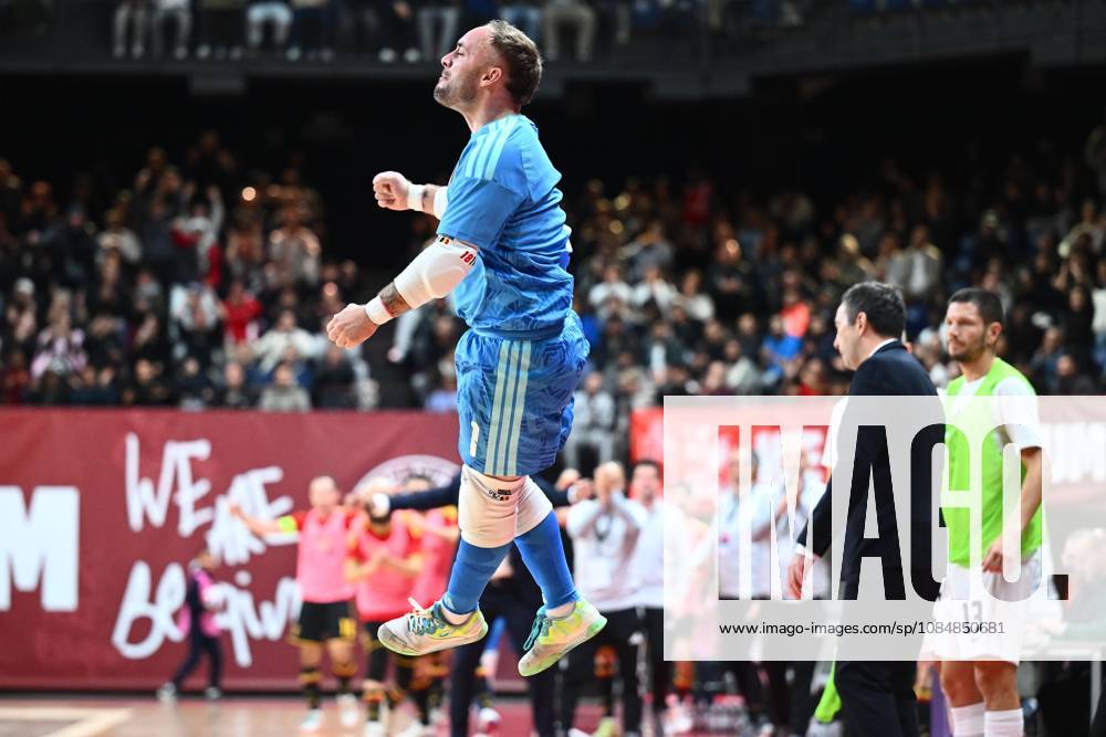 Belgium vs Slovenia - FIFA Futsal World Cup 2028 Main Round Group Phase ANTWERPEN, BELGIUM - OCTOBER 21 : Vrancken Dries goalkeeper of Red Devils Futsal celebrates scoring a goal during the FIFA Futsal World up 2028 main round group phase at the Lotto Arena on October 21, 2026 in Antwerpen, Belgium, 21 10 2026 Antwerpen Belgium
