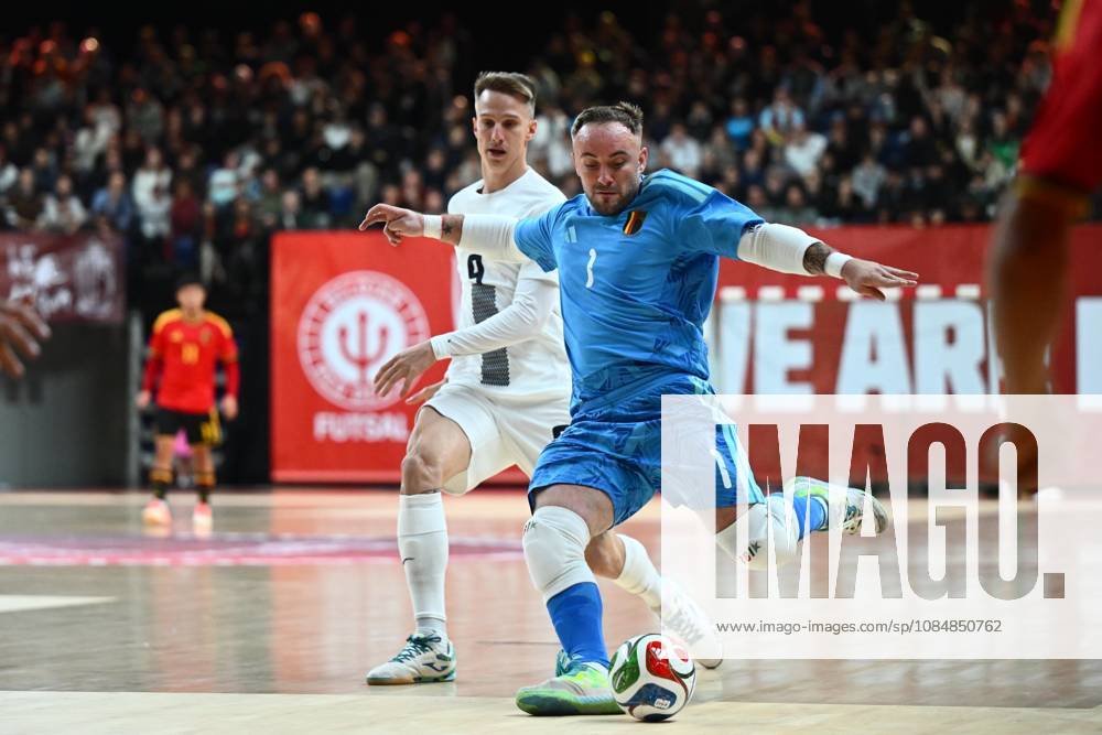 Belgium vs Slovenia - FIFA Futsal World Cup 2028 Main Round Group Phase ANTWERPEN, BELGIUM - OCTOBER 21 : Vrancken Dries goalkeeper of Red Devils Futsal scores a goal during the FIFA Futsal World up 2028 main round group phase at the Lotto Arena on October 21, 2026 in Antwerpen, Belgium, 21 10 2026 Antwerpen Belgium