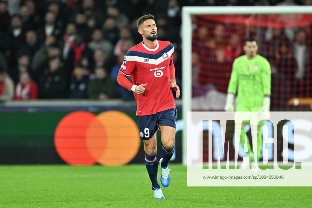 Lille LOSC v Galatasaray - UEFA Champions League LILLE, FRANCE - OCTOBER 21: Olivier Giroud of Lille in action during UEFA Champions League match between Lille and Galatasaray at Stade Pierre-Mauroy (Pierre Mauroy Stadium) in Lille, France on October 21, 2026. Mustafa Yalcin Anadolu Lille France. Editorial use only. Please get in touch for any other usage.