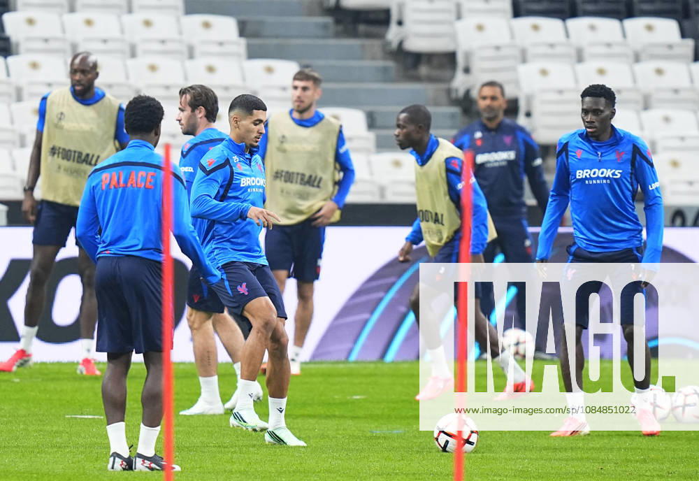 Ahead of Besiktas v Crystal Palace - UEFA Europa League ISTANBUL, TURKIYE - OCTOBER 21: Anan Khalaili (2nd L) of Crystal Palace takes part in a training session at Tupras Stadium ahead of UEFA Europa League football match against Besiktas in Istanbul, Turkiye on October 21, 2026. Esra Bilgin Anadolu Istanbul Turkey. Editorial use only. Please get in touch for any other usage.