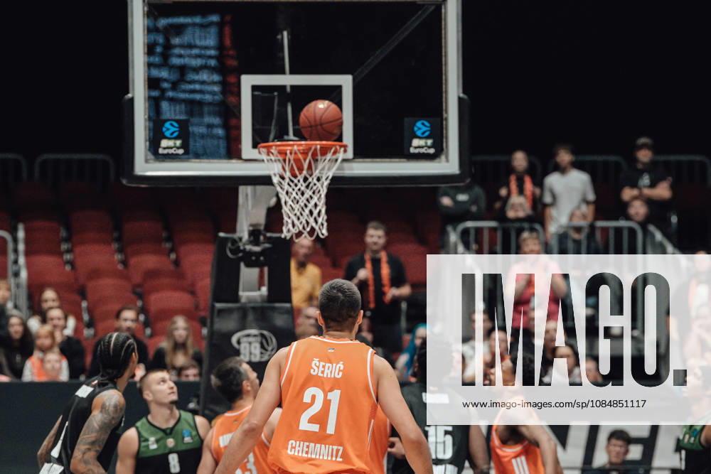 4. Spieltag des Basketball Eurocup Niners Chemnitz -Slask Wroclaw 21.10.2026 ab 19:00 Uhr Chemnitz, Chemnitz Arena Im Foto:21 Mateo Seric 4. Spieltag des Basketball Eurocup Niners Chemnitz -Slask Wroclaw Chemnitz Sachsen Deutschland