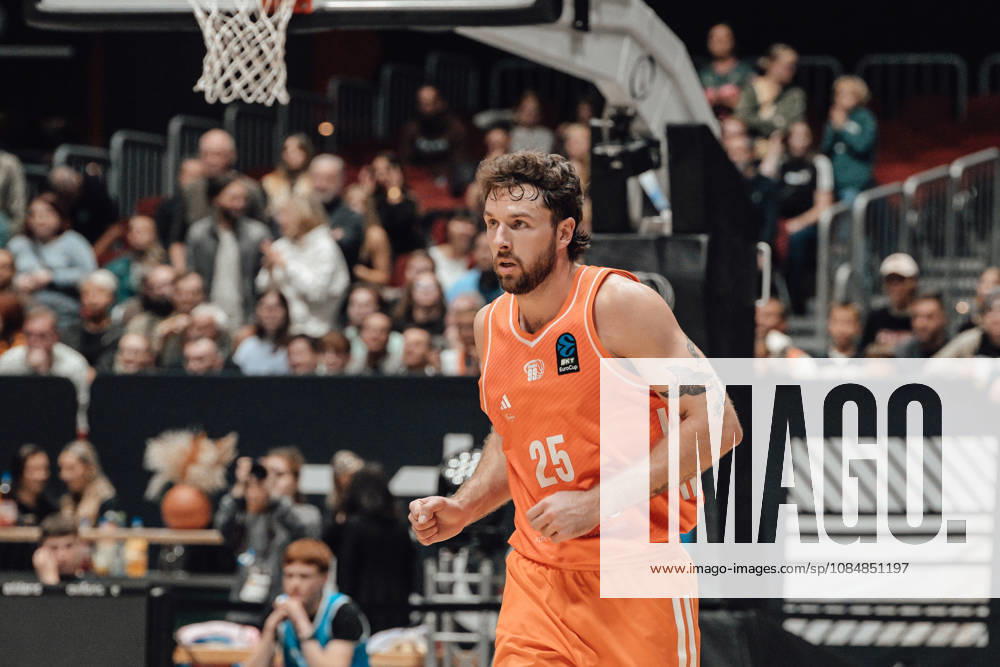 4. Spieltag des Basketball Eurocup Niners Chemnitz -Slask Wroclaw 21.10.2026 ab 19:00 Uhr Chemnitz, Chemnitz Arena Im Foto:25 Ben Burnham 4. Spieltag des Basketball Eurocup Niners Chemnitz -Slask Wroclaw Chemnitz Sachsen Deutschland