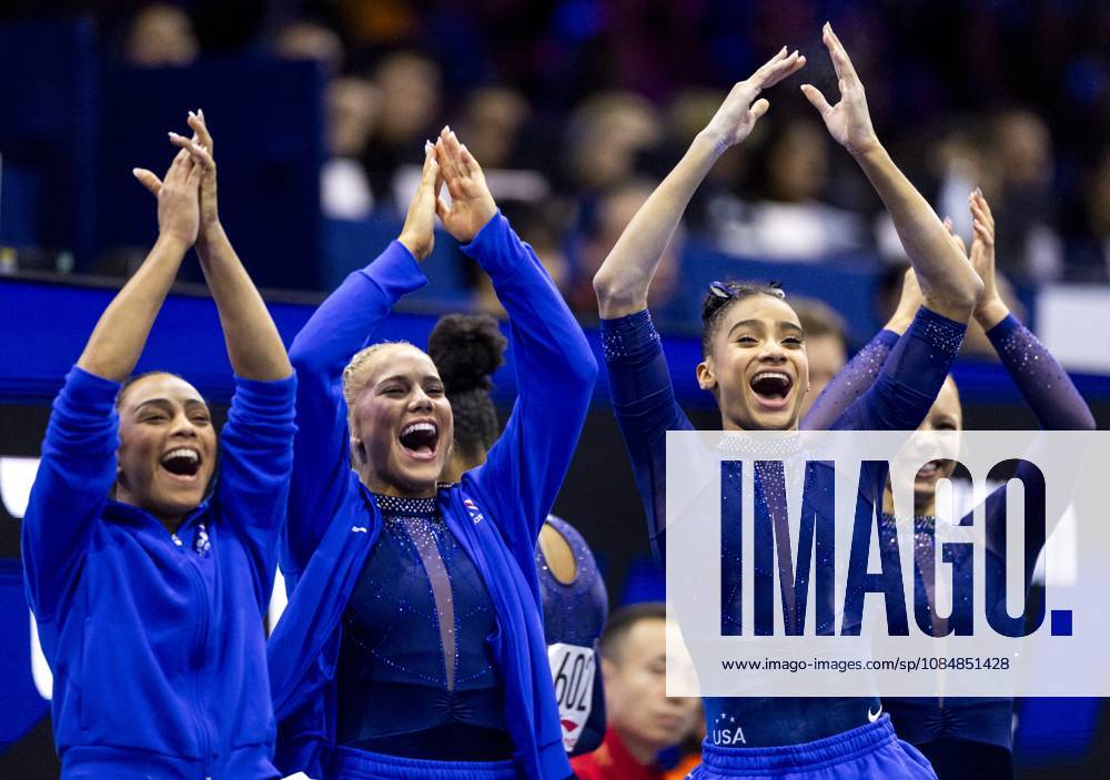 ROTTERDAM - The American gymnasts during the team final at the World Gymnastics Championships in Rotterdam Ahoy. IRIS VAN DEN BROEK ANP ANPxSportx IVx 573183609 originalFilename: 573183609
