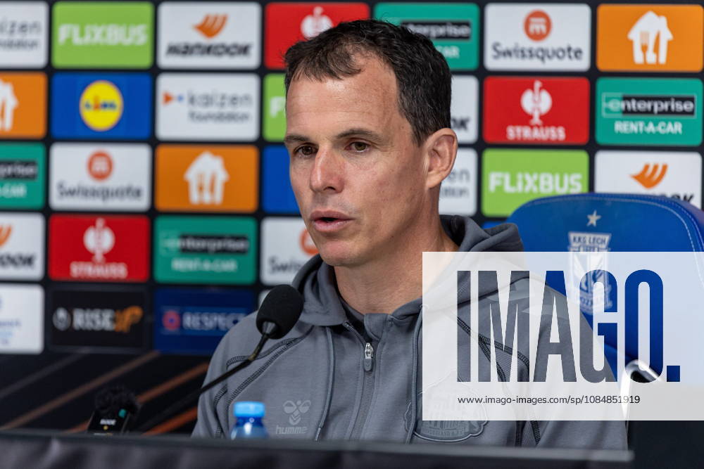 2026.10.21 Poznan Pilka nozna Liga Europy sezon 2026 2027 AFC Sunderland konferencja prasowa N z Regis Le Bris Foto Pawel Jaskolka PressFocus 2026.10.21 Poznan Football Europa League season 2026 2027 AFC Sunderland press conference, PK, Pressekonferenz Credit: Pawel Jaskolka PressFocus NEWSPIX.PL --- newspix.pl