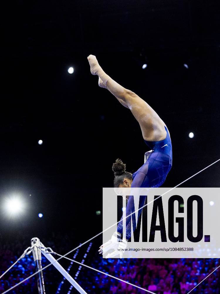 ROTTERDAM - Skye Blakely (USA) during the team final at the World Gymnastics Championships in Rotterdam Ahoy. IRIS VAN DEN BROEK ANP ANPxSportx IVx 573184582 originalFilename: 573184582