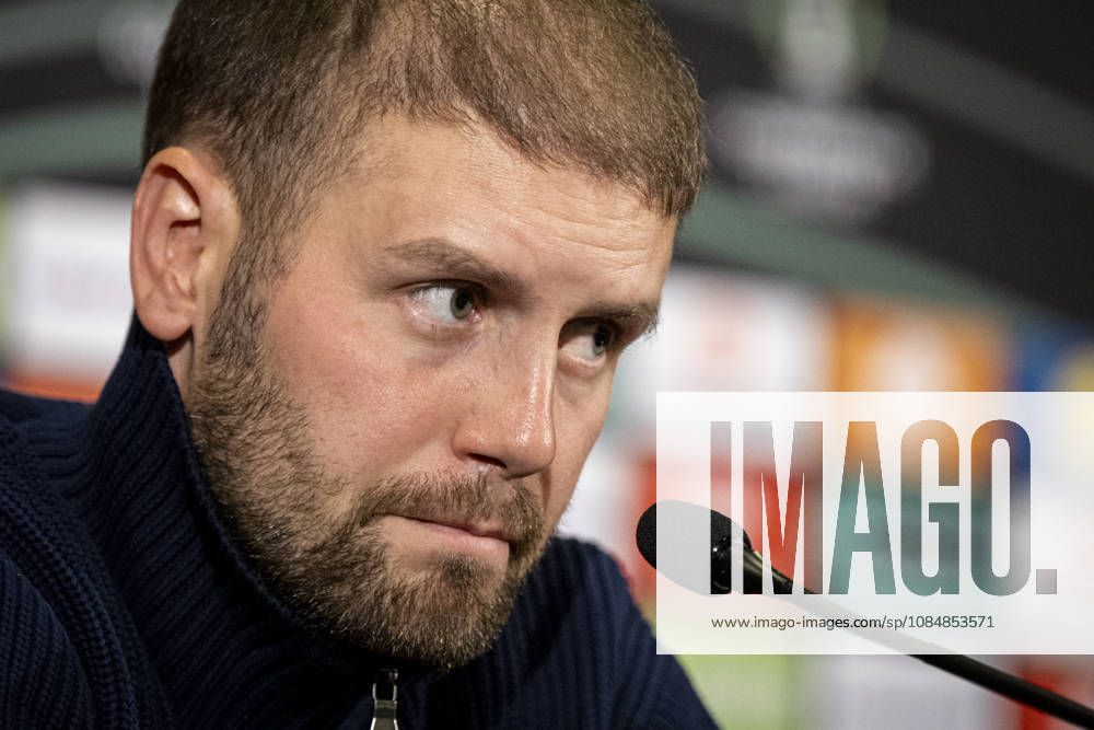 Coach Fabian Hurzeler of Brighton speaks during the press conference, PK, Pressekonferenz prior to the Football Conference League 2nd round match FK Jablonec vs Brighton in Jablonec nad Nisou, Czech Republic, October 21, 2026. (CTKxPhoto RadekxPetrasek) CTKPhotoP2026102108492 CTKPhotoP2026102108492