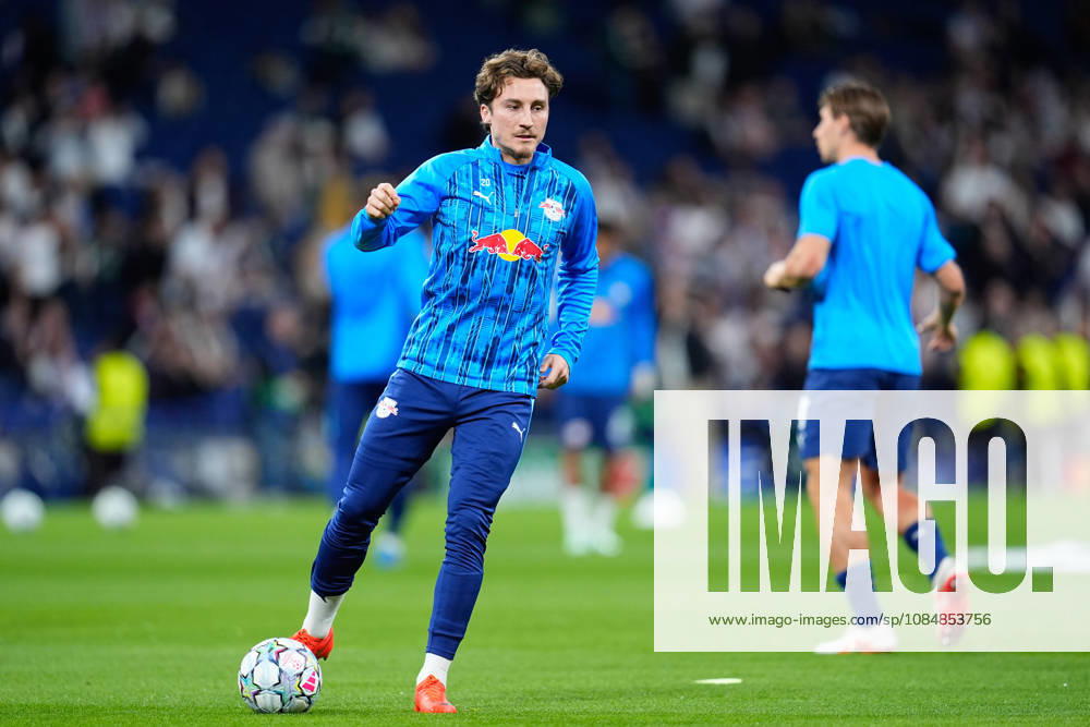 Rocco Reitz of RB Leipzig warms up during the UEFA Champions League 2026 27 League Phase MD3 match between Real Madrid CF and RB Leipzig at Bernabeu stadium on October 21, 2026, in Madrid, Spain. Real Madrid CF V RB Leipzig - UEFA Champions League 2026 27 League Phase MD3 - ZUMAa181 20261021_zaa_a181_045