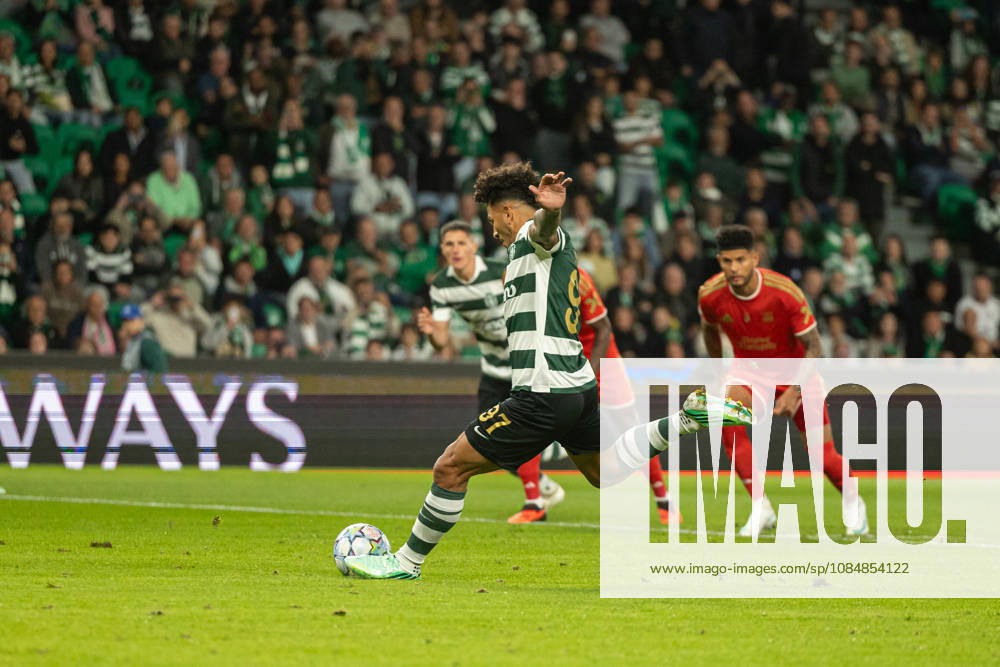 Luis Suarez celebrating after goal in football match between Sporting CP and LASK in UEFA Champions League 2026 27 at Estadio Josà Alvalade, Lisboa, Portugal (Luis Loureiro Ball Raw Images PT) Lisboa Estadio Josà Alvalade Portugal