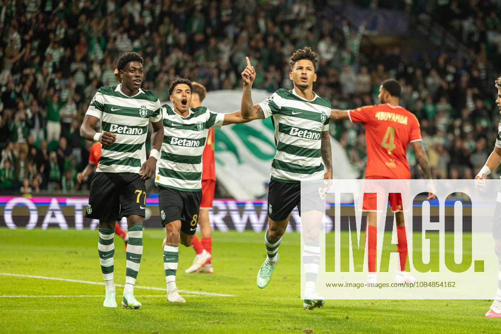 Luis Suarez celebrating after goal seen in football match between Sporting CP and LASK in UEFA Champions League 2026 27 at Estadio Josà Alvalade, Lisboa, Portugal (Luis Loureiro Ball Raw Images PT) Lisboa Estadio Josà Alvalade Portugal