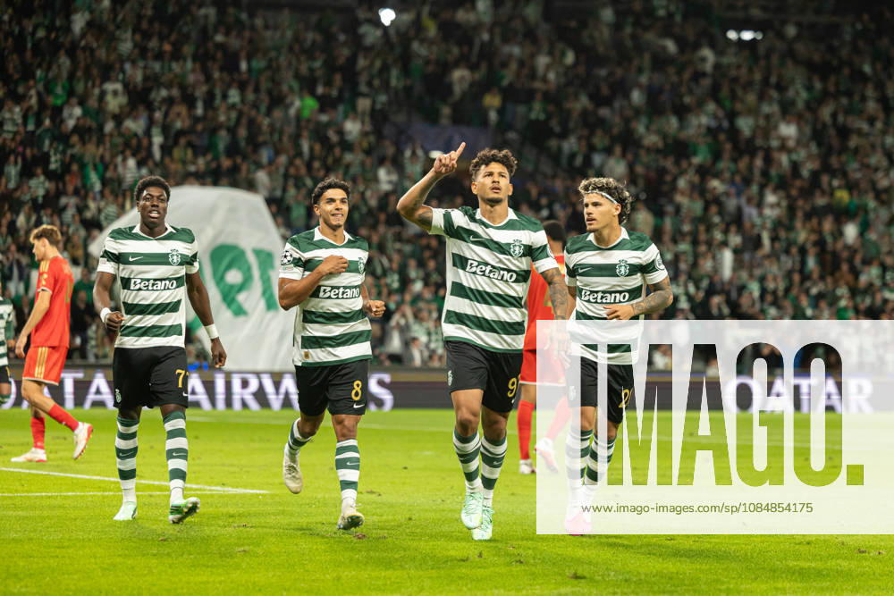 Luis Suarez celebrating after goal seen in football match between Sporting CP and LASK in UEFA Champions League 2026 27 at Estadio Josà Alvalade, Lisboa, Portugal (Luis Loureiro Ball Raw Images PT) Lisboa Estadio Josà Alvalade Portugal