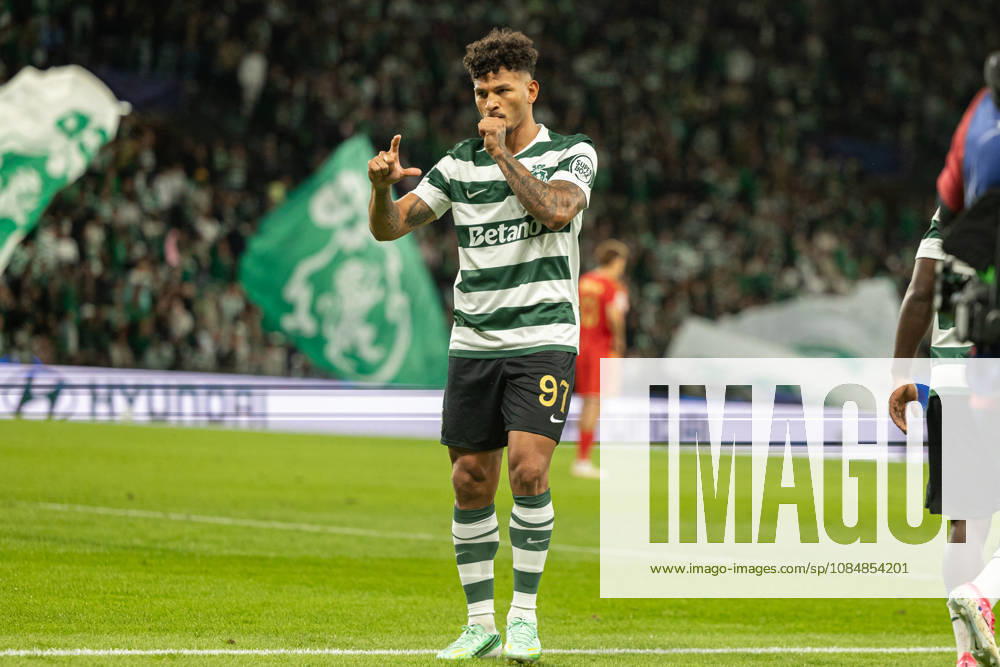 Luis Suarez celebrating after goal seen in football match between Sporting CP and LASK in UEFA Champions League 2026 27 at Estadio Josà Alvalade, Lisboa, Portugal (Luis Loureiro Ball Raw Images PT) Lisboa Estadio Josà Alvalade Portugal