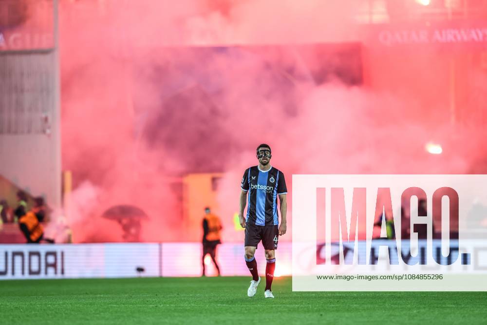 Club s Brandon Mechele is pictured during a soccer game between Belgian Club Brugge KV and French Racing Club de Lens, Wednesday 21 October 2026 in Brugge, on day three of the UEFA Champions League league phase. BRUNOxFAHY x190543169x