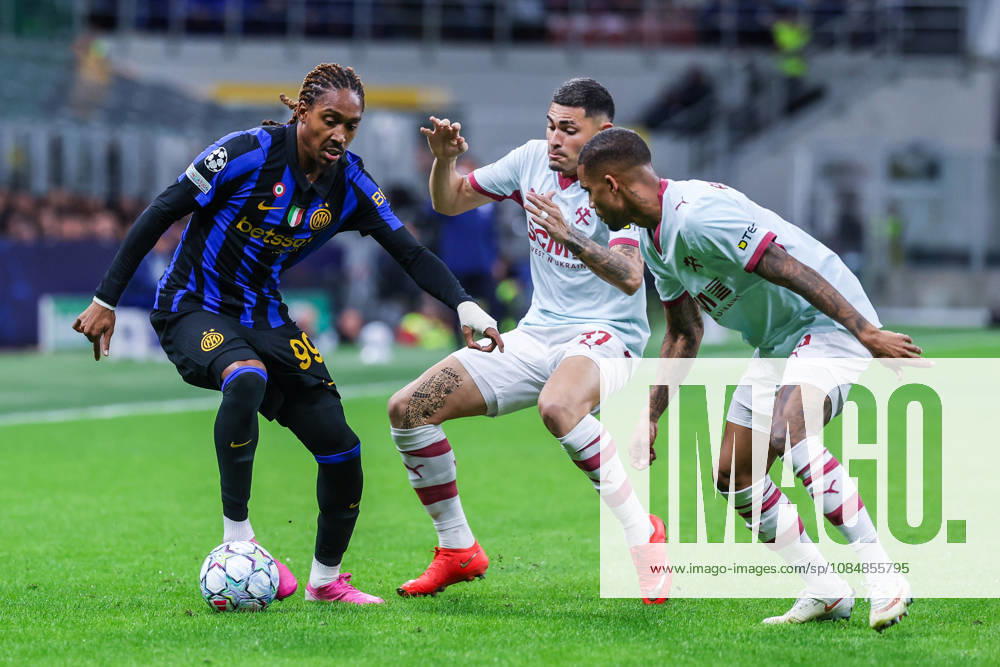 Djed Spence of FC Internazionale seen in action during UEFA Champions League 2026 27 League Phase - Matchday 3 football match between FC Internazionale and FC Shakhtar Donetsk. Italy