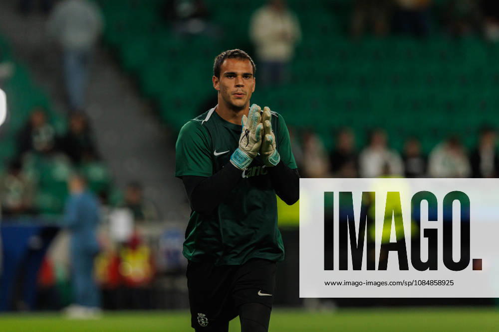 Seen in football match between Sporting CP and LASK in UEFA Champions League 2026 27 at Estadio JosÃ Alvalade, Lisboa, Portugal (Luis Loureiro Ball Raw Images PT) Lisboa Estadio JosÃ Alvalade Portugal