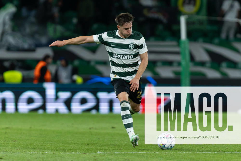 Sporting defender from Spain IVAN FRESNEDA (22) in action during the game for the League Phase for the UEFA Champions League between Sporting and LASK Linz at Estadio Jose de Alvalade Soccer 2026: Sporting Vs LASK Linz - ZUMAs359 20261021_zsp_s359_022