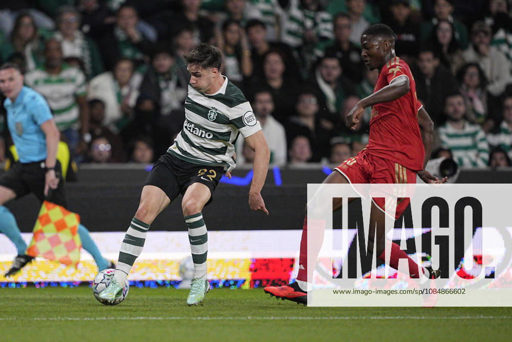 Ivan Fresneda of Sporting CP crosses the ball during the UEFA Champions League 2026 27 League Phase MD3 match between Sporting Club de Portugal and LASK at Estadio Jose Alvalade on October 21, 2026 in Lisbon, Portugal (Photo by Pedro Loureiro Sports Press Photo SPP)