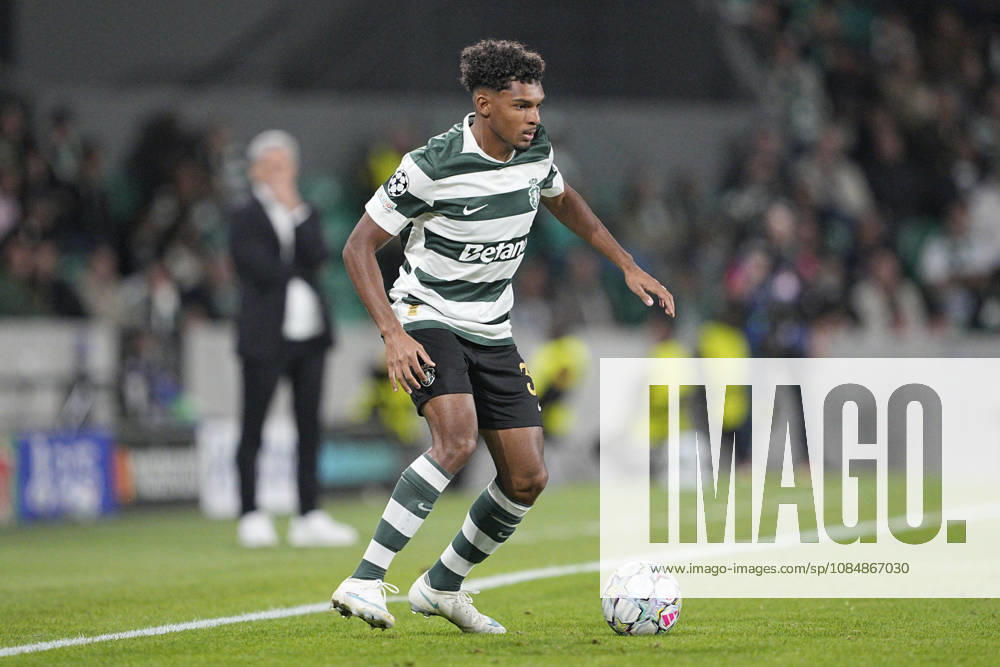 Luis Guilherme of Sporting CP controls the ball during the UEFA Champions League 2026 27 League Phase MD3 match between Sporting Club de Portugal and LASK at Estadio Jose Alvalade on October 21, 2026 in Lisbon, Portugal (Photo by Pedro Loureiro Sports Press Photo SPP)