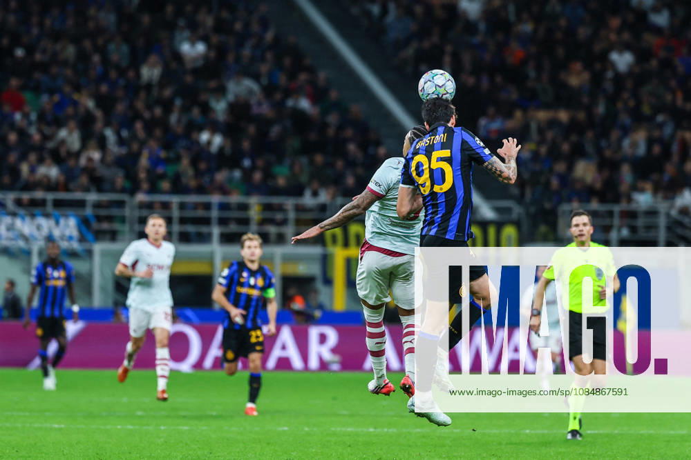 SOCCER - UEFA Champions League - Inter - FC Internazionale vs. Shakhtar Donetsk Photo by IPA ABACAPRESS.COM90005739 - Alessandro Bastoni of FC Internazionale in action during the 2026 27 UEFA Champions League group stage—Matchday 3—in the soccer match between FC Internazionale and FC Shakhtar Donetsk. Milan Italy