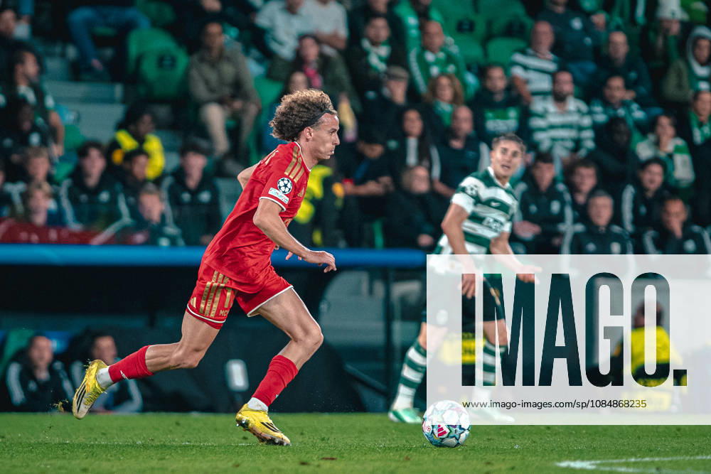 LISBON, PORTUGAL - OCTOBER 21: LASK s Robert Ljubicic in action during the UEFA Champions League match against Sporting CP at Estadio Jose Alvalade on October 21, 2026 in Lisbon, Portugal. ZUMA Press Wire Lisbon Portugal - ZUMAs390 20261021_zsp_s390_003