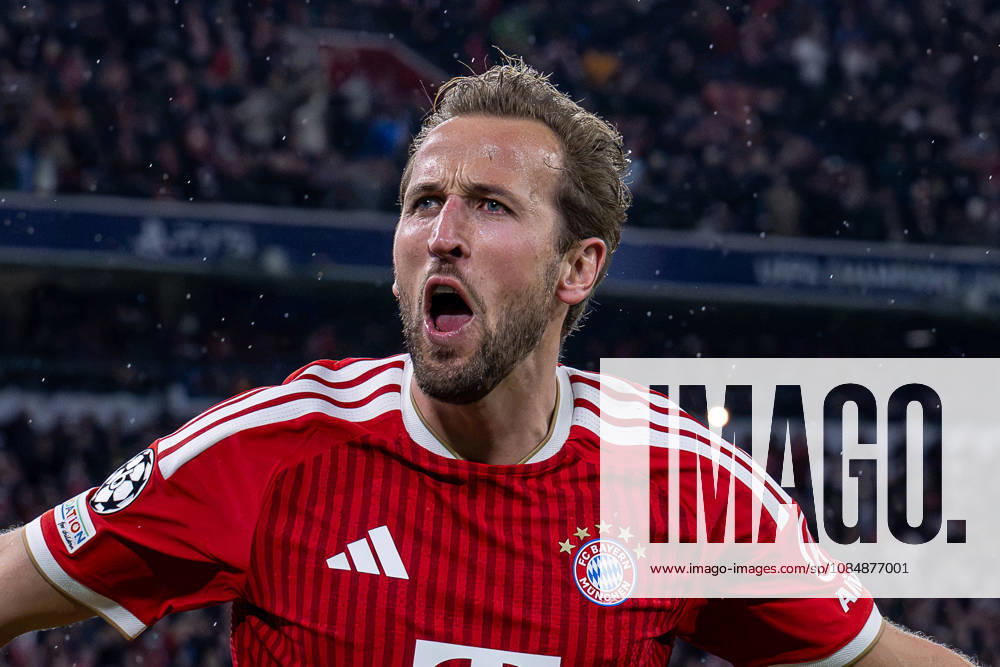 Harry Kane (FC Bayern Muenchen, 09) bejubelt sein Tor per Elfmeter Strafstoss zum 2:1 Portrait Portraet GER, FC Bayern Muenchen vs. Arsenal London FC, Fussball, UEFA Champions League, Ligaphase, 3. Spieltag, Spielzeit 2026 2027, 21.10.2026 . Foto: HMB Media Heike Feiner