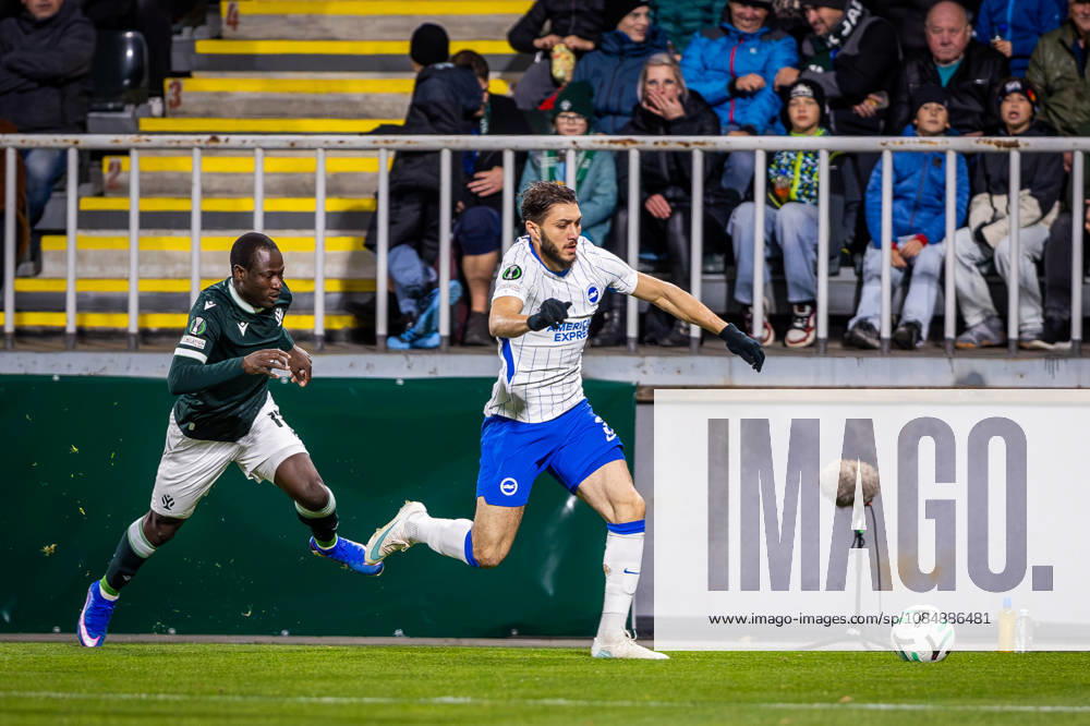 JABLONEC - BRIGHTON Jaouen Hadjam of Brighton and Saidou Alioum of Jablonec during the matchday 2 of League phase round of UEFA Conference league football match between FK Jablonec and Brighton and Hove Albion at Stadion Strelnice. Jablonec nad Nisou, Czechia, October 22, 2026. Photo by Branislav Racko