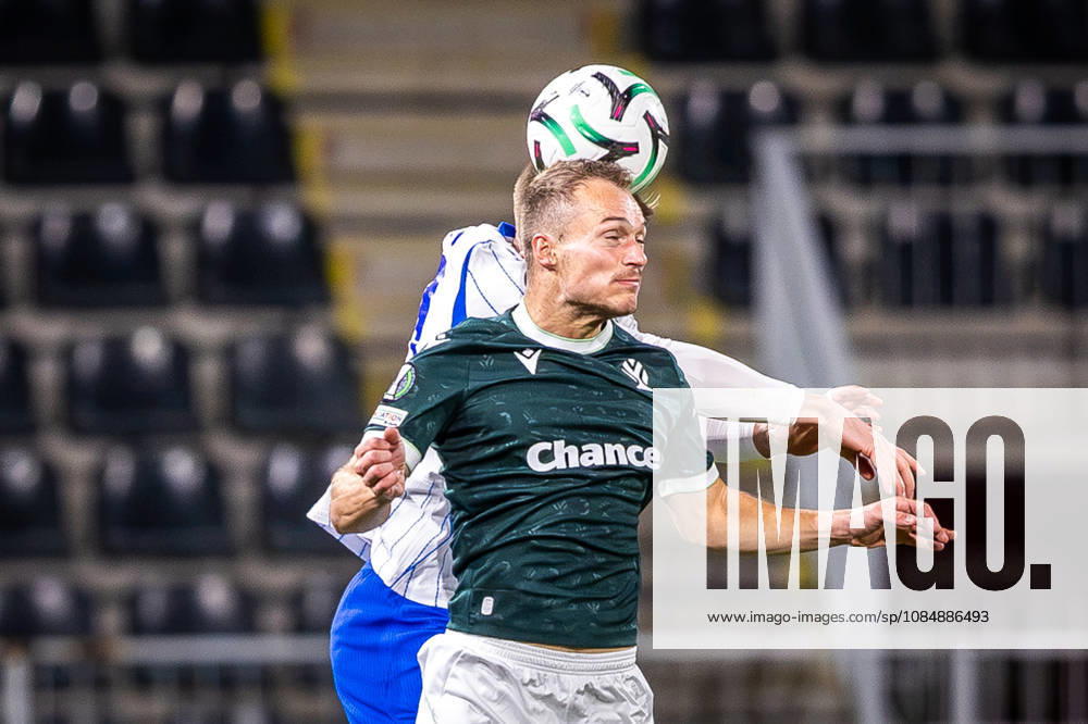 JABLONEC - BRIGHTON Costinha of Brighton and Matej Polidar of Jablonec during the matchday 2 of League phase round of UEFA Conference league football match between FK Jablonec and Brighton and Hove Albion at Stadion Strelnice. Jablonec nad Nisou, Czechia, October 22, 2026. Photo by Branislav Racko