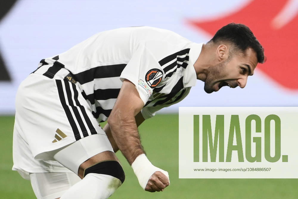 Juventus v Rennes - UEFA Europa League TURIN, ITALY, OCTOBER 22: Juventus Zeki Celik celebrates after scoring his team s first goal during the UEFA Europa League week 3 football match between Juventus and Rennes at the Juventus Stadium in Turin Italy, on October 22, 2026. Isabella Bonotto Anadolu Turin Italy. Editorial use only. Please get in touch for any other usage.