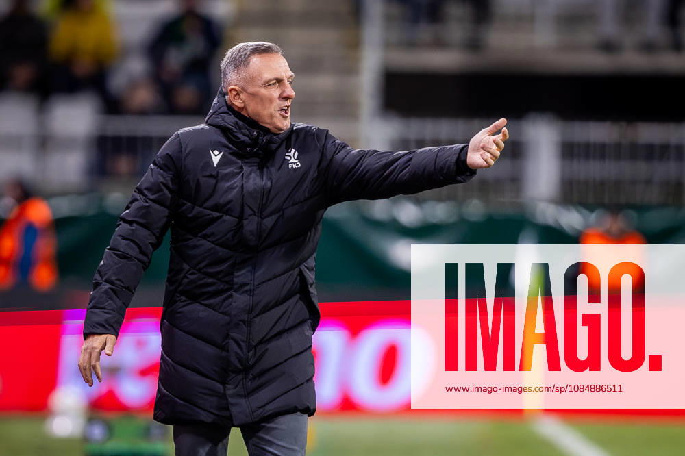 JABLONEC - BRIGHTON Head coach of Jablonec Lubos Kozel during the matchday 2 of League phase round of UEFA Conference league football match between FK Jablonec and Brighton and Hove Albion at Stadion Strelnice. Jablonec nad Nisou, Czechia, October 22, 2026. Photo by Branislav Racko