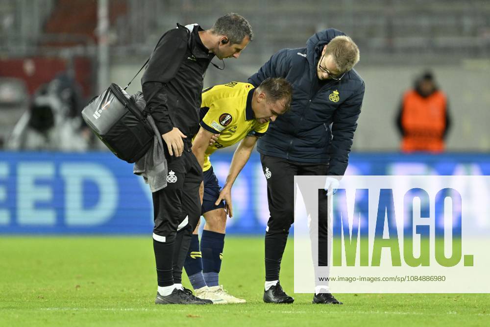 Royale Union Saint-Gilloise v Hapoel Beer-Sheva FC - UEFA Europa League DUSSELDORF, GERMANY - OCTOBER 22 : Olaru Darius midfielder of Royale Union Saint-Gilloise injured during the UEFA Europa League 2026 27 League Phase matchday 3 match between Royale Union Saint-Gilloise and Hapoel Beer-Sheva FC on October 22, 2026 in Dusseldorf, Germany, 22 10 2026 Dusseldorf Germany