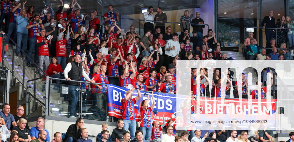 Deutschland, Stuttgart, Opel HBL, Bundesliga 2026 2027, TVB Stuttgart vs. SG BBM Bietigheim, BBM Fans, Zuschauer