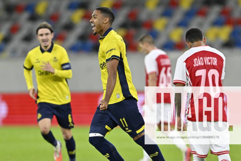 Royale Union Saint-Gilloise v Hapoel Beer-Sheva FC - UEFA Europa League DUSSELDORF, GERMANY - OCTOBER 22 : Smith Guilherme forward of Royale Union Saint-Gilloise celebrates scoring a goal during the UEFA Europa League 2026 27 League Phase matchday 3 match between Royale Union Saint-Gilloise and Hapoel Beer-Sheva FC on October 22, 2026 in Dusseldorf, Germany, 22 10 2026 Dusseldorf Germany