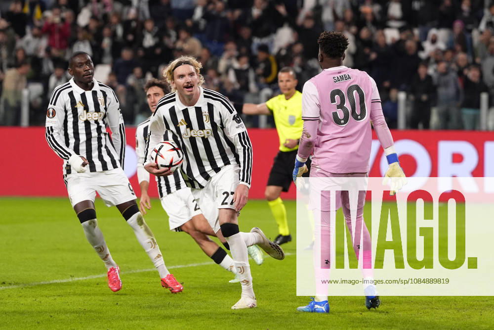 Juventus Nick Woltemade celebrates after scoring from a penalty kick the 2-2 goal for his team during the UEFA Europa League soccer match, between Juventus and Rennes at the Allianz Stadium in Turin, north west Italy - Matchday 3- Thursday, October 22, 2026. - Soccer