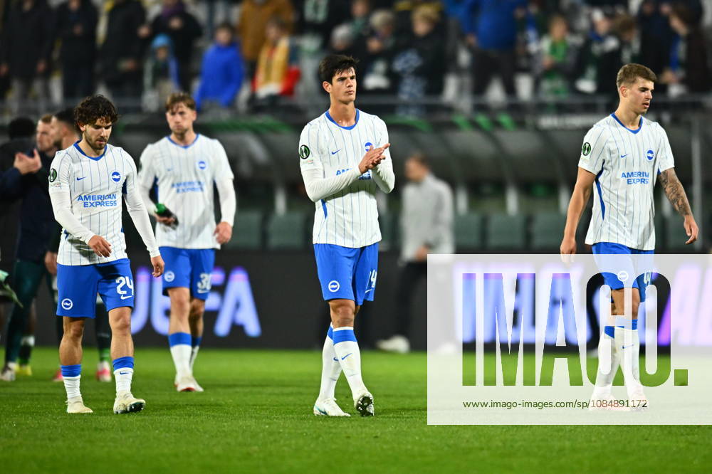 Football Conference League 2nd round match FK Jablonec vs Brighton in Jablonec nad Nisou, Czech Republic, October 22, 2026. From left Ferdi Kadioglu, Chema Andres, Luka Vuskovic, all of Brighton. (CTKxPhoto RadekxPetrasek) CTKPhotoP2026102209116 CTKPhotoP2026102209116