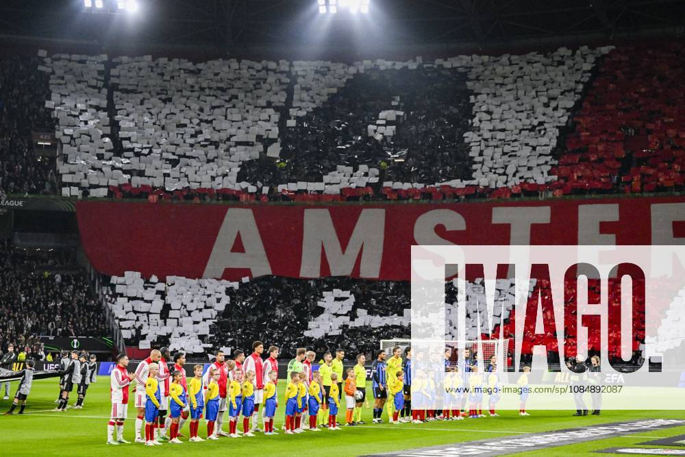 AMSTERDAM - Players of Ajax and Atalanta BC prior to the UEFA Conference League match between AFC Ajax and Atalanta BC at the Johan Cruijff ArenA on October 22, 2026 in Amsterdam, the Netherlands. OLAF KRAAK ANP UEFA Conference League 2026 27 ANPxSportx IVx 573293402 originalFilename: 573293402