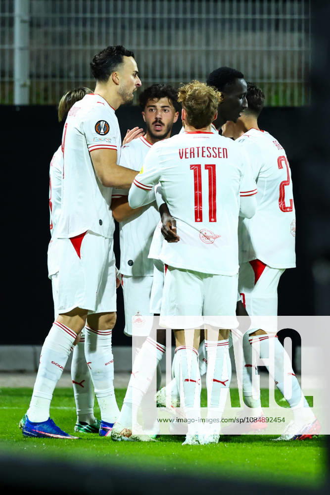 SOCCER - UEFA EL, Celje vs RBS CELJE,SLOVENIA,22.OCT.26 - SOCCER - UEFA Europa League, NK Celje vs Red Bull Salzburg. Image shows the rejoicing of Red Bull Salzburg. GEPAxpictures Doak