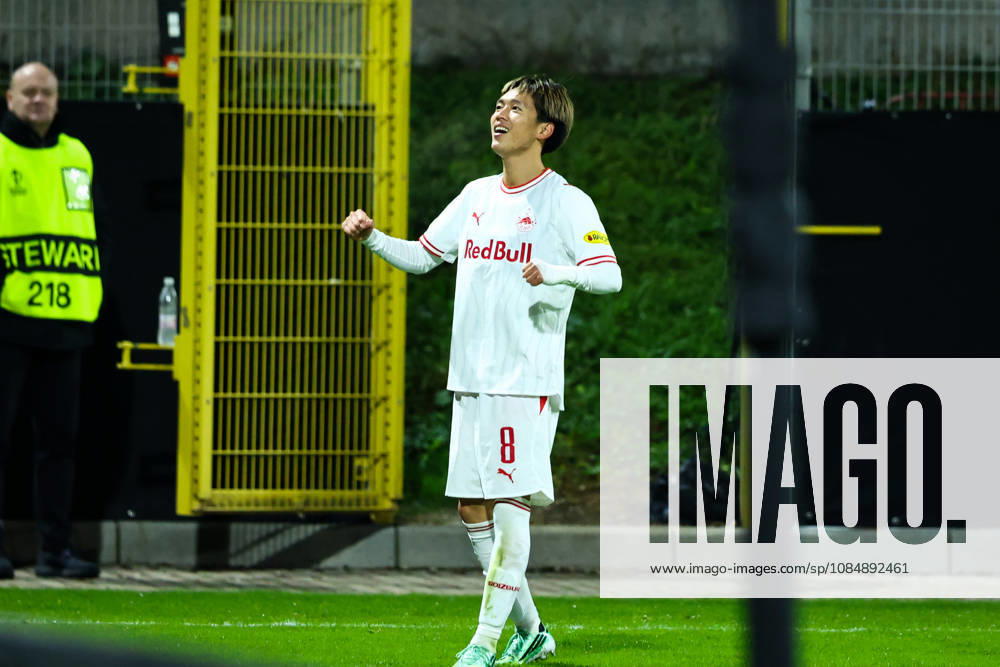 SOCCER - UEFA EL, Celje vs RBS CELJE,SLOVENIA,22.OCT.26 - SOCCER - UEFA Europa League, NK Celje vs Red Bull Salzburg. Image shows the rejoicing of Red Bull Salzburg. GEPAxpictures Doak