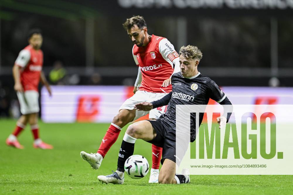 SC Braga v KAA Gent - UEFA Conference League BRAGA, PORTUGAL - OCTOBER 22 : De Vlieger Tibe midfielder of KAA Gent in action during the UEFA Conference League 2026 27 League Phase matchday 2 match between SC Braga and KAA Gent on October 22, 2026 in Braga, Portugal, 22 10 2026 Braga Portugal