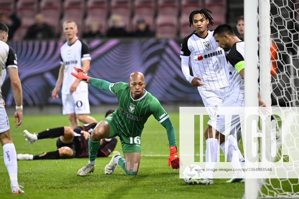 FC Midtjylland v Sint-Truidense VV - UEFA Conference League HERNING, DENMARK - OCTOBER 22 : Kokubo Leo goalkeeper of Sint-Truidense VV, Ishiwatari Nelson midfielder of Sint-Truidense VV and Musliu Visar defender of Sint-Truidense VV during the UEFA Conference League 2026 27 League Phase matchday 2 match between FC Midtjylland and Sint-Truidense VV on October 22, 2026 in Herning, Denmark, 22 10 2026 Herning Denmark