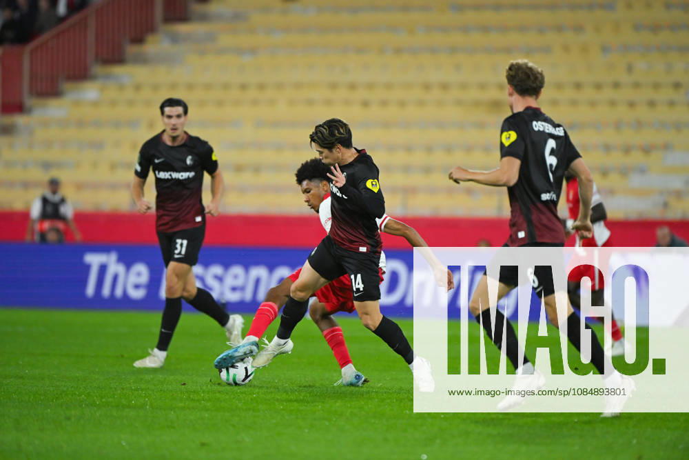 Yuito Suzuki (SC Freiburg) - UEFA Conference League match between AS Monaco and SC Freiburg on October 22, 2026 at the Louis II Stadium in Monaco.