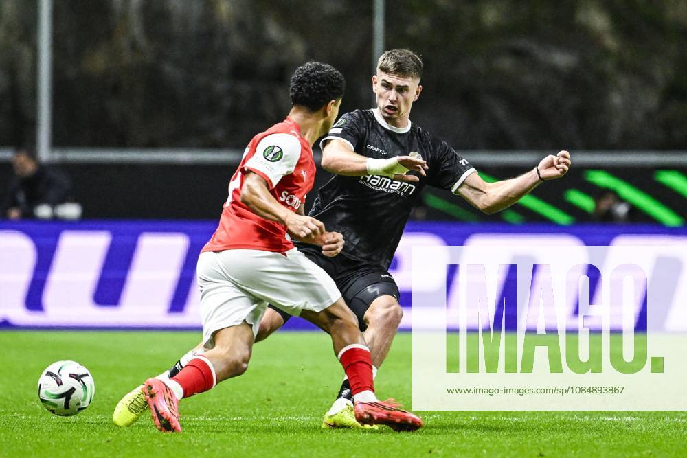 Gabriel Silva of SC Braga and Maksim Paskotsi of KAA Gent pictured in action during a soccer game between Portuguese SC Braga and Belgian soccer team KAA Gent, Thursday 22 October 2026 in Braga, Portugal, the second match in the UEFA Conference League league phase. TOM GOYVAERTS TomxGoyvaerts x190690436x