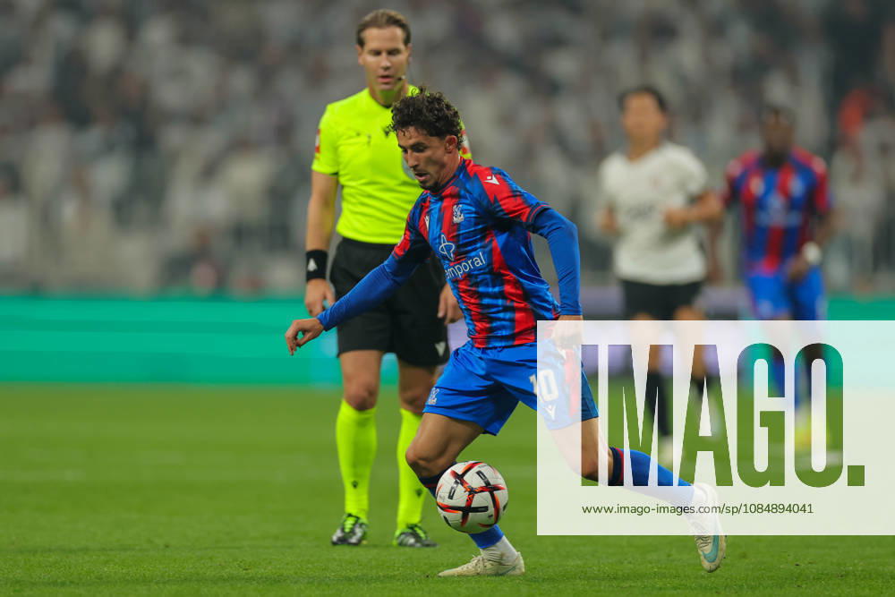 2026-10-22 Besiktas JK v Crystal Palace FC - UEFA Europa League 2026 27 League Phase MD3 ISTANBUL, TURKEY - OCTOBER 22: Yeremy Pino of Crystal Palace during the UEFA Europa League 2026 27 League Phase MD3 match between Besiktas JK and Crystal Palace FC at Tupras Stadium on October 22, 2026 in Istanbul, Turkey. (Photo by BSR Agency) Istanbul Turkey Content not available for redistribution in The Netherlands directly or indirectly through any third parties.