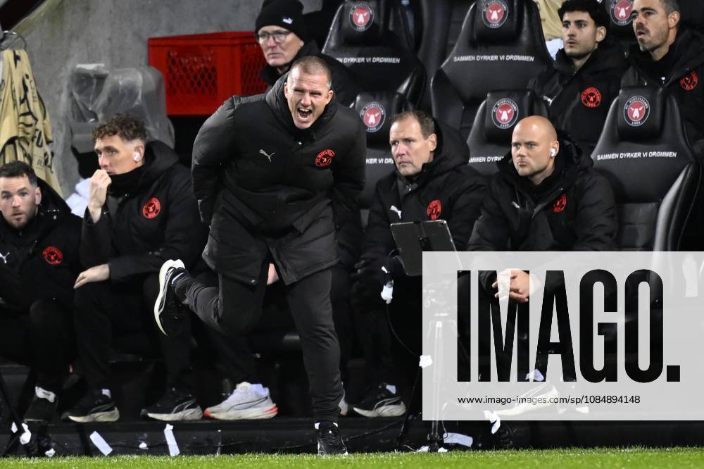 FC Midtjylland v Sint-Truidense VV - UEFA Conference League HERNING, DENMARK - OCTOBER 22 : Tullberg Mike head coach of Midtjylland during the UEFA Conference League 2026 27 League Phase matchday 2 match between FC Midtjylland and Sint-Truidense VV on October 22, 2026 in Herning, Denmark, 22 10 2026 Herning Denmark