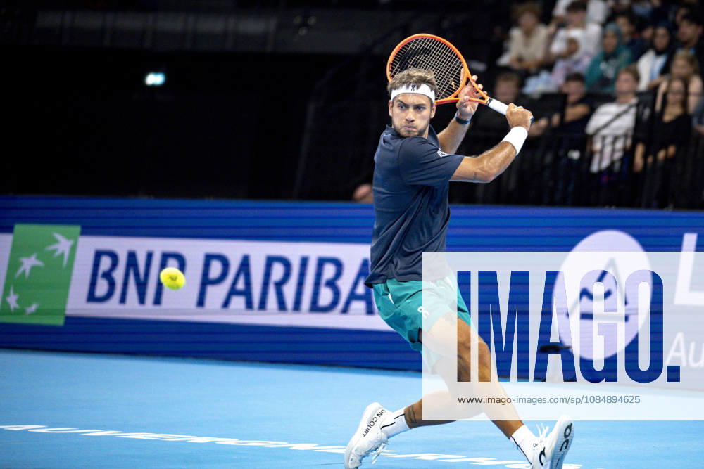 TENNIS : ATP, Tennis Herren 250 - Grand Prix Tennis AURA - Decines (France) 22 10 2026 Flavio Cobolli (ITA) vs Stan Wawrinka (SUI) during the tournament of the Auvergne Rhône-Alpes Grand Prix at the LDLC Arena in Décines on October 22, 2026. Photo Sandrine Thesillat PsNewZ