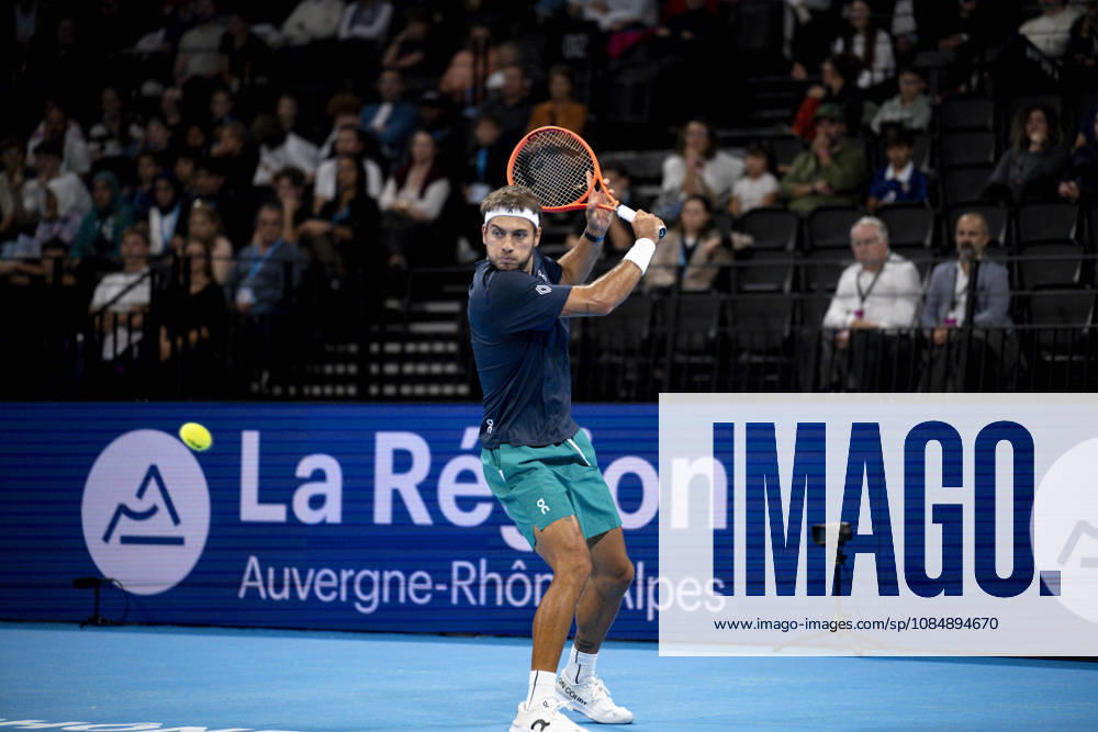 TENNIS : ATP, Tennis Herren 250 - Grand Prix Tennis AURA - Decines (France) 22 10 2026 Flavio Cobolli (ITA) vs Stan Wawrinka (SUI) during the tournament of the Auvergne Rhône-Alpes Grand Prix at the LDLC Arena in Décines on October 22, 2026. Photo Sandrine Thesillat PsNewZ
