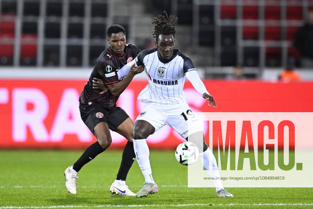 FC Midtjylland v Sint-Truidense VV - UEFA Conference League HERNING, DENMARK - OCTOBER 22 : Diao Ousmane defender of Midtjylland and Soelle Soelle Frederic forward of Sint-Truidense VV during the UEFA Conference League 2026 27 League Phase matchday 2 match between FC Midtjylland and Sint-Truidense VV on October 22, 2026 in Herning, Denmark, 22 10 2026 Herning Denmark