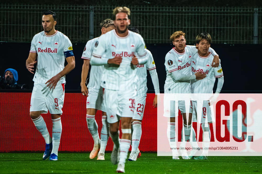 Team Salzburg celebrate score during the UEFA Europa League match between Celje (Slovenia) and Salzburg (Austria) at Stadion Celje, Celje on October 22, 2026 in Celje, Slovenia. (Photo by Andraz Corel Sports Press Photo).