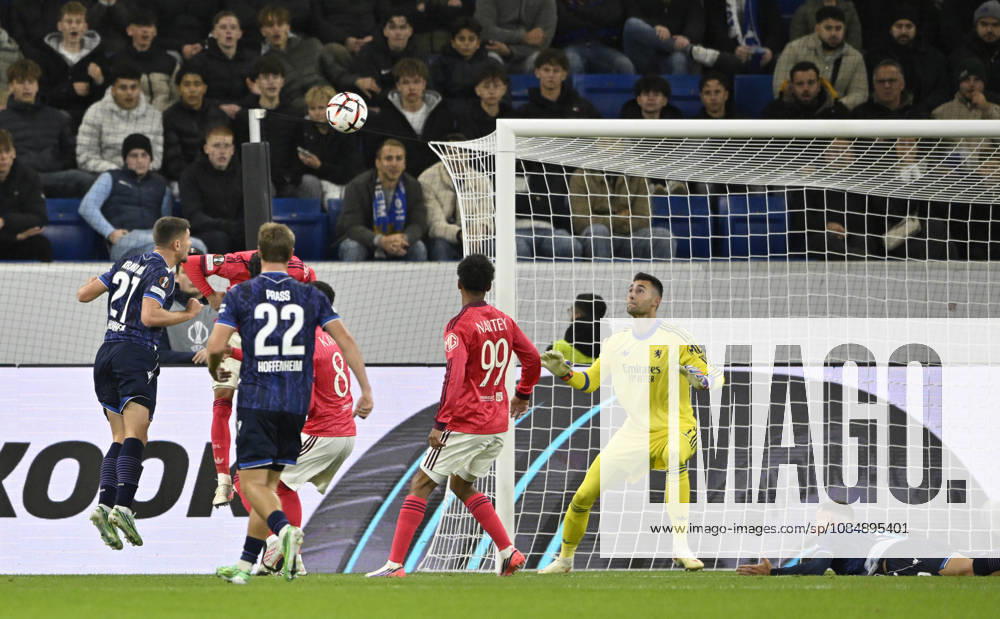 TOR zum 1:0 Nathan De Cat TSG 1899 Hoffenheim (17) Torschuss Aktion Torchance TSG 1899 Hoffenheim vs Olympique Lyon 22.10.2026 DFL REGULATIONS PROHIBIT ANY USE OF PHOTOGRAPHS AS IMAGE SEQUENCES AND OR QUASI-VIDEO TSG 1899 Hoffenheim vs Olympique Lyon