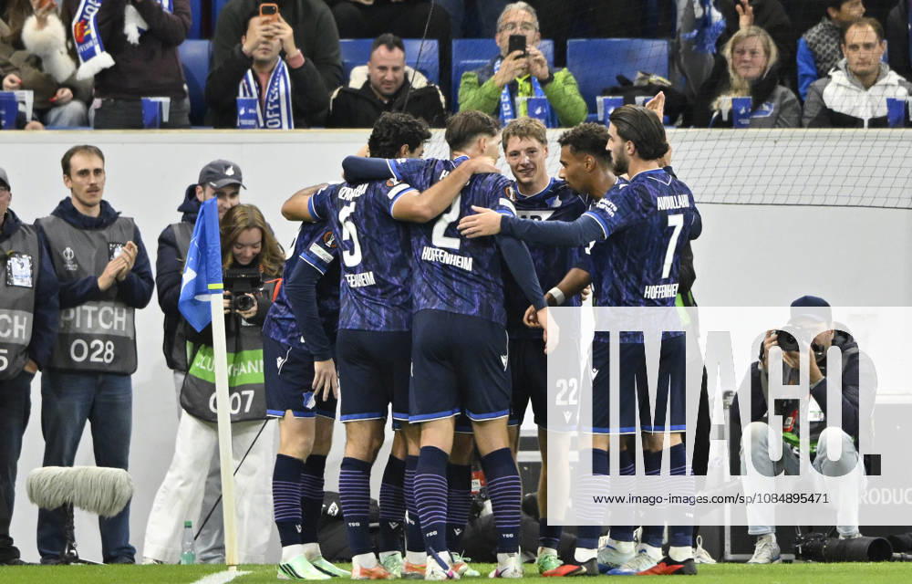 TOR zum 1:0 Nathan De Cat TSG 1899 Hoffenheim (17) Torjubel Mats Rots TSG 1899 Hoffenheim (39) Alexander Prass TSG 1899 Hoffenheim (22) und Kollegen TSG 1899 Hoffenheim vs Olympique Lyon 22.10.2026 DFL REGULATIONS PROHIBIT ANY USE OF PHOTOGRAPHS AS IMAGE SEQUENCES AND OR QUASI-VIDEO TSG 1899 Hoffenheim vs Olympique Lyon